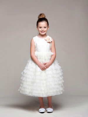 Brudnäbbsklänning Saga